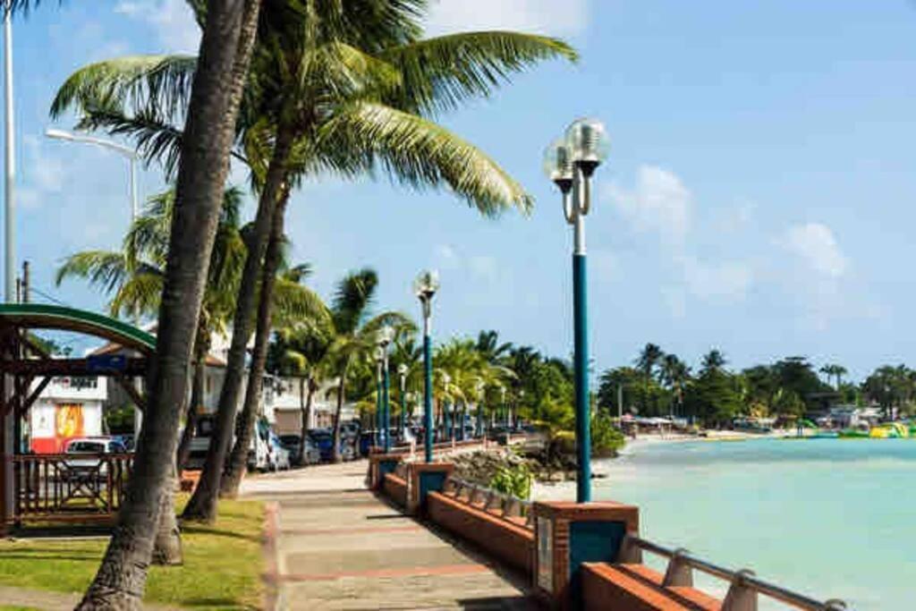 Апартаменты Casa Tropica Sainte-Anne Экстерьер фото